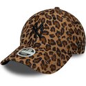 cappello-curvo-leopardato-cinghia-regolabile-9forty-leopard-cord-dei-new-york-yankees-mlb-di-new-era