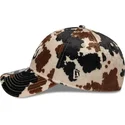 mutzen-gebogen-braun-verstellbares-band-9twenty-animal-print-der-new-york-yankees-mlb-von-new-era