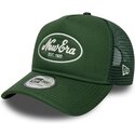 casquette-trucker-verte-a-frame-oval-patch-foam-new-era