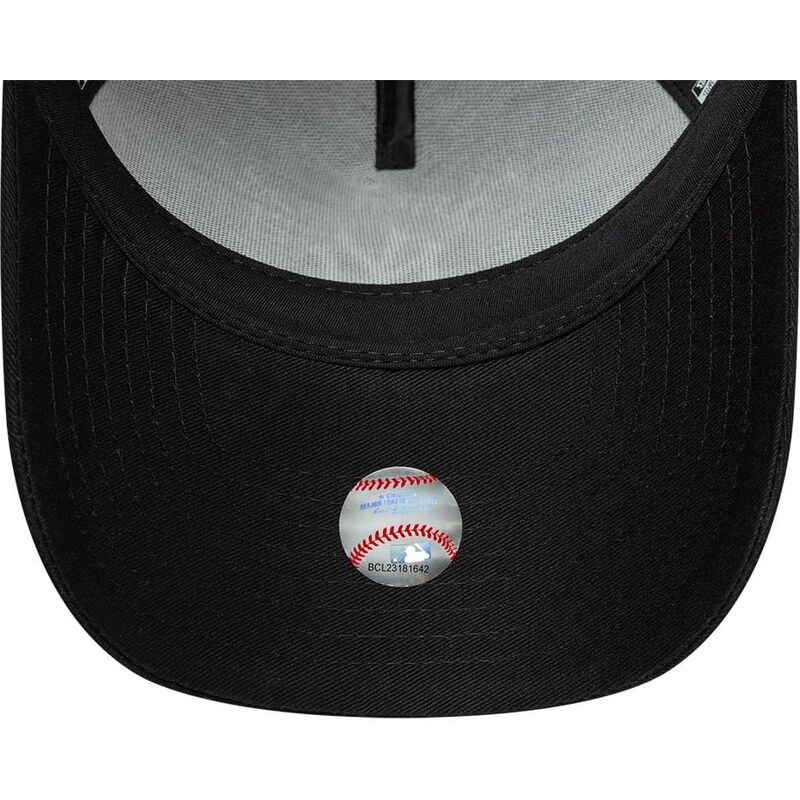 casquette-trucker-noire-a-frame-wordmark-new-york-yankees-mlb-new-era