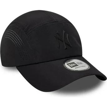 Cappello curvo nero snapback Runner Tech Midi dei New York Yankees MLB di New Era