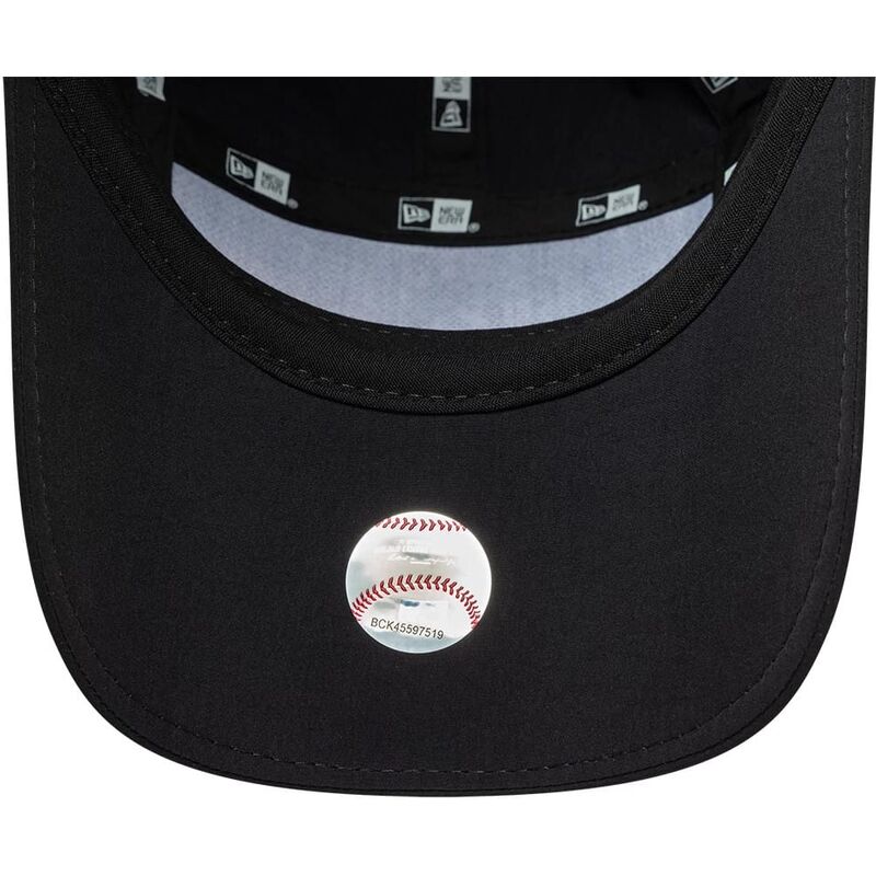 cappello-curvo-nero-snapback-runner-tech-midi-dei-los-angeles-dodgers-mlb-di-new-era cappello-curvo-nero-snapback-runner-tech-midi-dei-los-angeles-dodgers-mlb-di-new-era