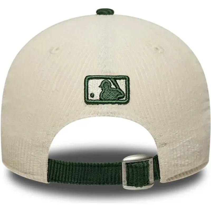 casquette-courbee-beige-et-verte-snapback-avec-logo-vert-9forty-m-crown-cord-los-angeles-dodgers-mlb-new-era casquette-courbee-beige-et-verte-snapback-avec-logo-vert-9forty-m-crown-cord-los-angeles-dodgers-mlb-new-era