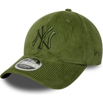 Cappello curvo verde cinghia regolabile 9FORTY M-Crown Cord dei New York Yankees MLB di New Era