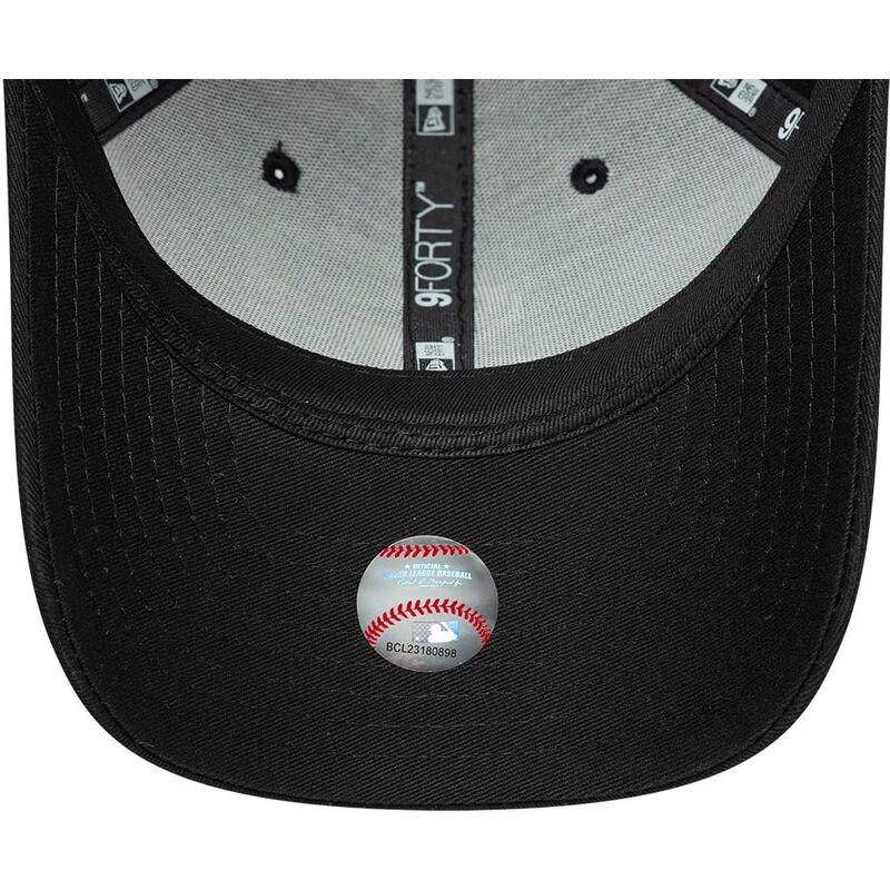 cappello-curvo-nero-snapback-9forty-m-crown-side-script-dei-chicago-white-sox-mlb-di-new-era