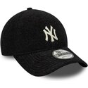 cappello-curvo-nero-snapback-9forty-winter-borg-dei-new-york-yankees-mlb-di-new-era