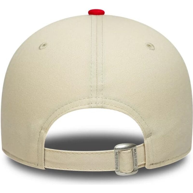 cappello-curvo-beige-cinghia-regolabile-9forty-colour-block-dei-chicago-bulls-nba-di-new-era