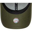 casquette-courbee-verte-ajustable-avec-logo-camouflage-9forty-outline-camo-new-york-yankees-mlb-new-era