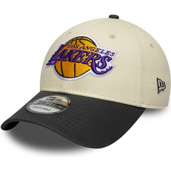 Cappello curvo beige cinghia regolabile 9FORTY Colour Block dei Los Angeles Lakers NBA di New Era