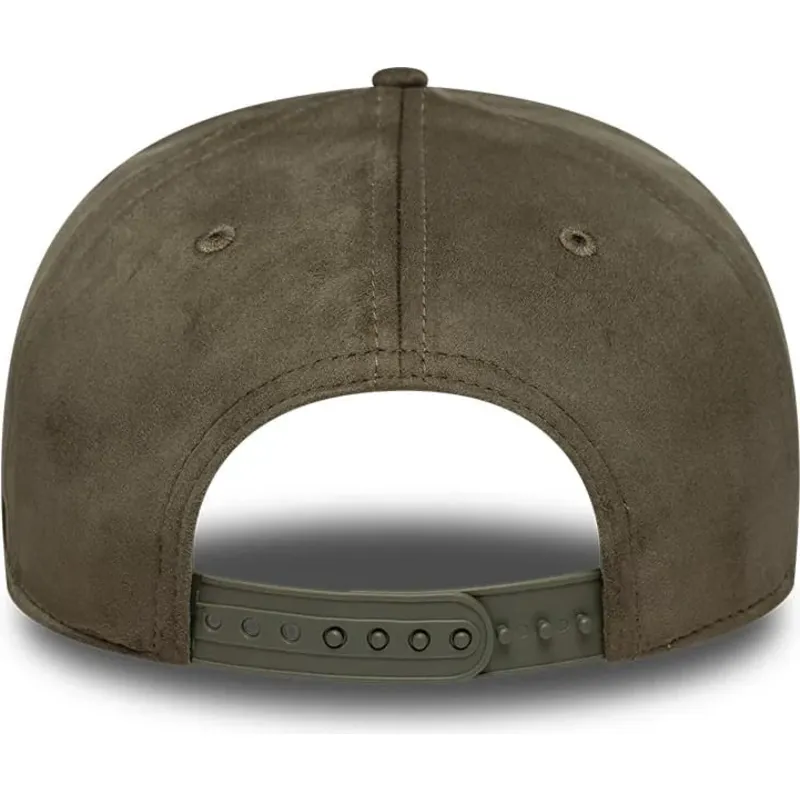 cappello-curvo-verde-snapback-9seventy-stretch-snap-flawless-dei-valentino-rossi-vr46-motogp-di-new-era