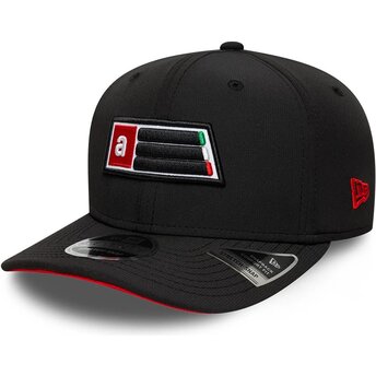 Cappello curvo nero snapback 9SEVENTY Stretch Snap Patch Aprilia Piaggio di New Era