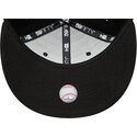 cappello-piatto-nero-aderente-59fifty-dei-chicago-white-sox-mlb-di-new-era