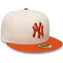 mutzen-flach-beige-angepasst-59fifty-league-essential-der-new-york-yankees-mlb-von-new-era