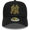 cappello-curvo-nero-snapback-dorado-e-frame-metallic-outline-dei-new-york-yankees-mlb-di-new-era