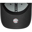 cappello-curvo-grigio-cinghia-regolabile-9forty-metallic-outline-dei-new-york-yankees-mlb-di-new-era