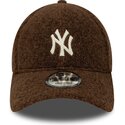 casquette-courbee-marron-snapback-9forty-winter-borg-new-york-yankees-mlb-new-era