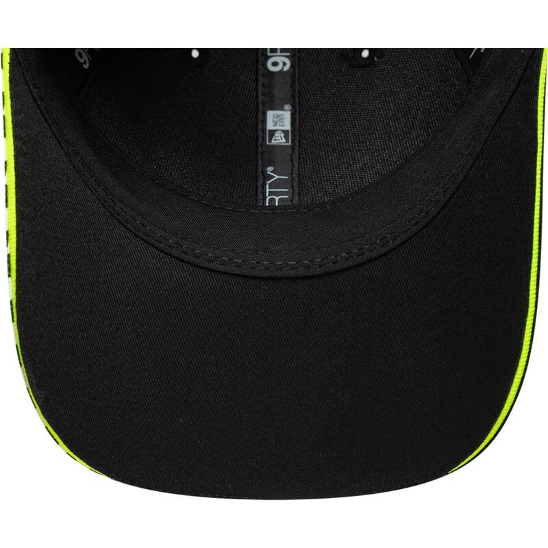 cappello-curvo-nero-cinghia-regolabile-9forty-m-crown-check-dei-valentino-rossi-vr46-motogp-di-new-era