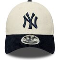 mutzen-gebogen-beige-verstellbares-band-9forty-m-crown-cord-der-new-york-yankees-mlb-von-new-era