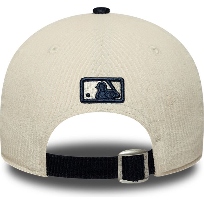 cappello-curvo-beige-cinghia-regolabile-9forty-m-crown-cord-dei-new-york-yankees-mlb-di-new-era