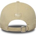 cappello-curvo-beige-cinghia-regolabile-9forty-m-crown-cord-dei-new-york-yankees-mlb-di-new-era