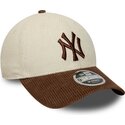 mutzen-gebogen-braun-verstellbares-band-9forty-m-crown-cord-der-new-york-yankees-mlb-von-new-era