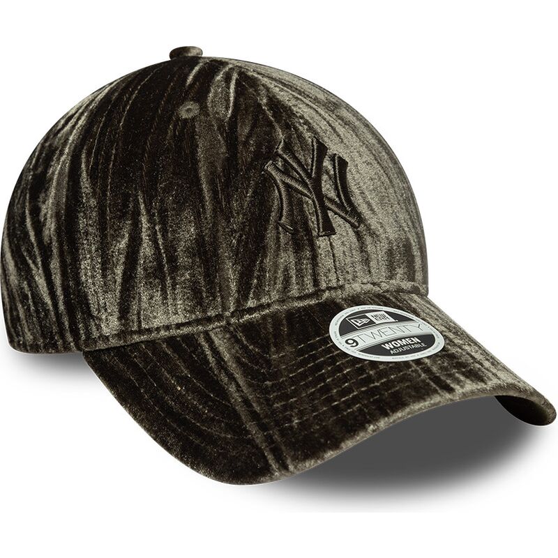 cappello-curvo-verde-cinghia-regolabile-9twenty-velour-dei-new-york-yankees-mlb-di-new-era