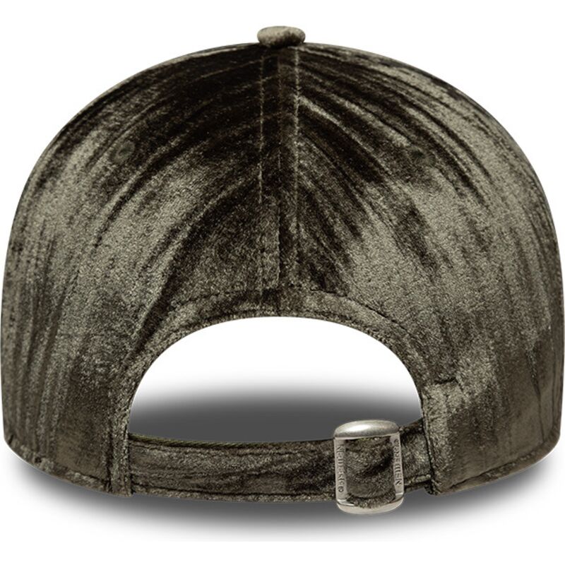 casquette-courbee-verte-ajustable-pour-femme-avec-logo-vert-9twenty-velour-new-york-yankees-mlb-new-era