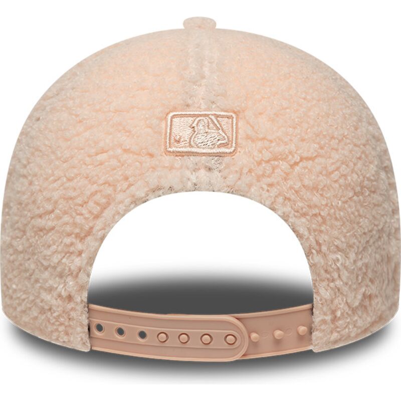 mutzen-gebogen-rosa-snapback-fur-kinder-rosa-9forty-m-crown-winter-borg-der-new-york-yankees-mlb-von-new-era