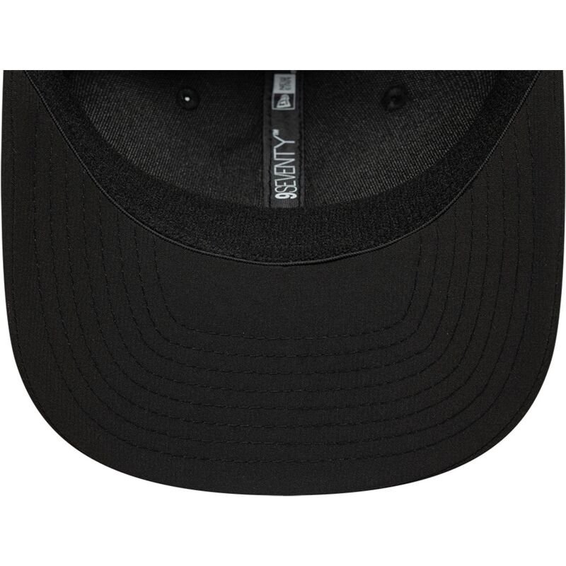 casquette-courbee-noire-snapback-9seventy-stretch-snap-repreve-associazione-sportiva-roma-serie-a-new-era