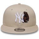 mutzen-flach-beige-snapback-9fifty-outdoor-icon-der-new-york-yankees-mlb-von-new-era