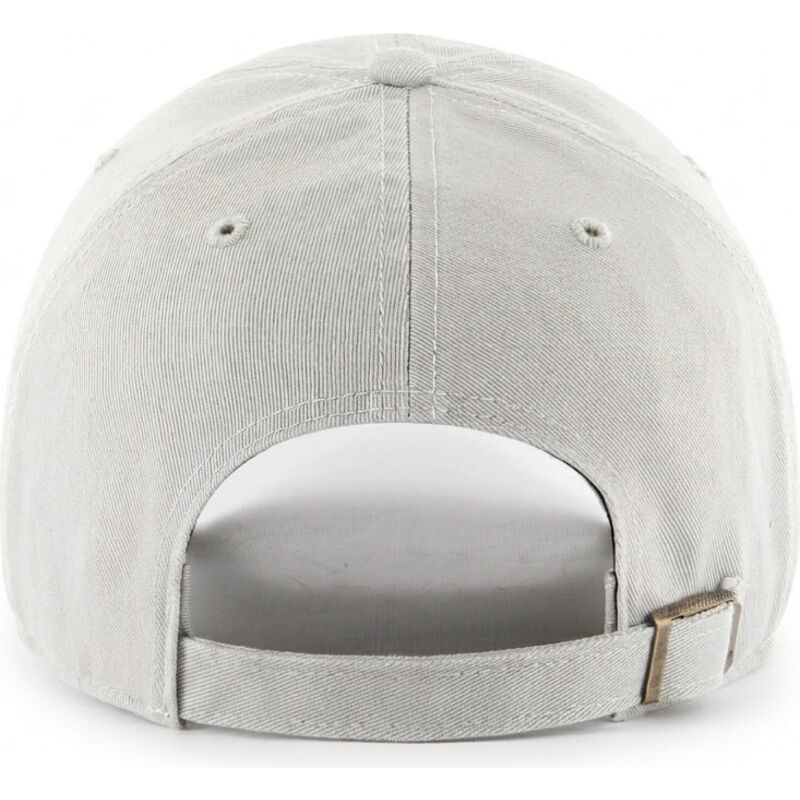 casquette-courbee-grise-claire-ajustable-clean-up-no-loop-label-new-york-yankees-mlb-47-brand