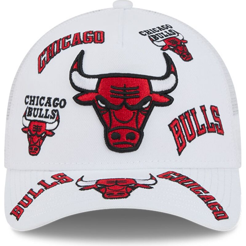 cappello-curvo-bianco-snapback-9forty-m-crown-a-frame-all-over-dei-chicago-bulls-nba-di-new-era