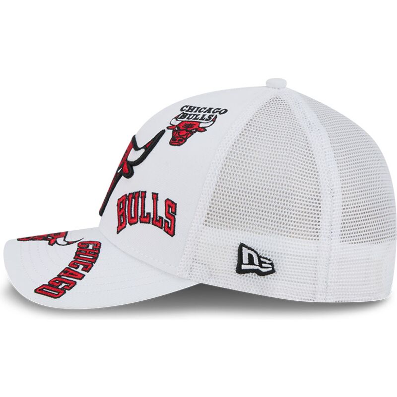 mutzen-gebogen-weiss-snapback-9forty-m-crown-a-frame-all-over-der-chicago-bulls-nba-von-new-era mutzen-gebogen-weiss-snapback-9forty-m-crown-a-frame-all-over-der-chicago-bulls-nba-von-new-era