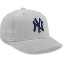 casquette-courbee-grise-ajustee-avec-logo-bleu-marine-59fifty-cord-new-york-yankees-mlb-new-era