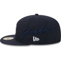 mutzen-flach-marineblau-angepasst-59fifty-side-script-der-new-york-yankees-mlb-von-new-era