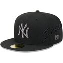 cappello-piatto-nero-aderente-59fifty-side-script-dei-new-york-yankees-mlb-di-new-era