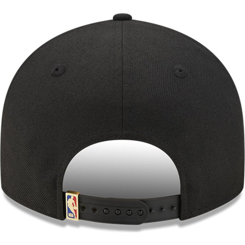 cappello-curvo-nero-snapback-9fifty-na-lifestyle-f1-dei-detroit-pistons-nba-di-new-era