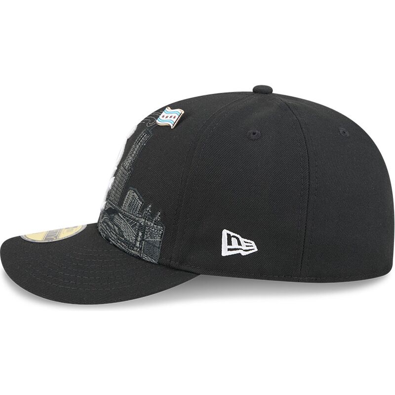 cappello-curvo-nero-aderente-59fifty-pin-na-lifestyle-f1-dei-chicago-white-sox-mlb-di-new-era