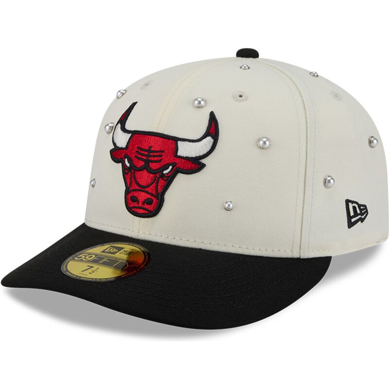 casquette-courbee-beige-et-noire-ajustee-59fifty-beads-na-lifestyle-f1-chicago-bulls-nba-new-era