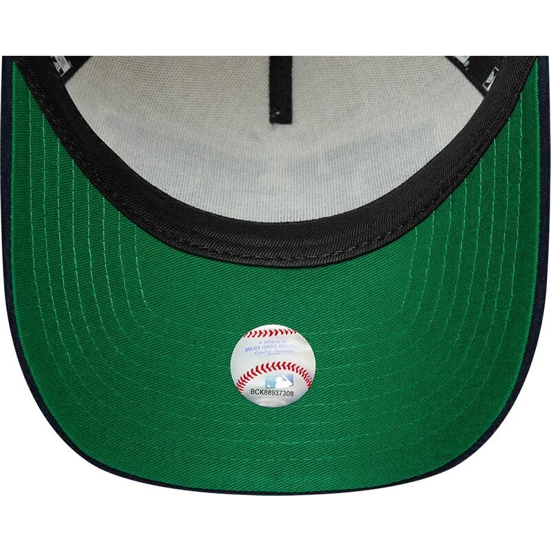 cappello-curvo-beige-snapback-e-frame-wordmark-suede-dei-new-york-yankees-mlb-di-new-era cappello-curvo-beige-snapback-e-frame-wordmark-suede-dei-new-york-yankees-mlb-di-new-era
