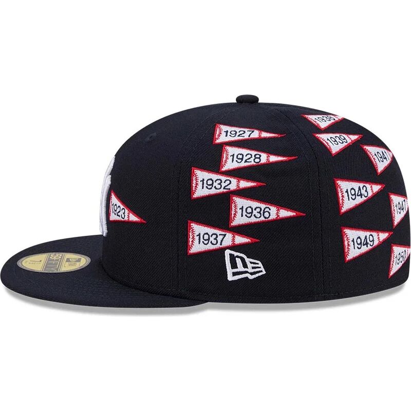 cappello-piatto-blu-marino-aderente-59fifty-spike-lee-flags-dei-new-york-yankees-mlb-di-new-era cappello-piatto-blu-marino-aderente-59fifty-spike-lee-flags-dei-new-york-yankees-mlb-di-new-era