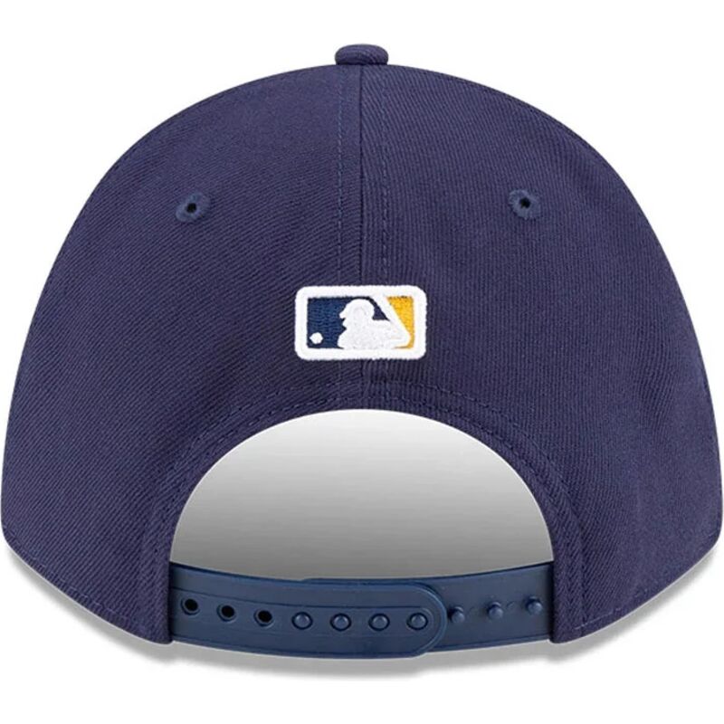 cappello-curvo-blu-marino-snapback-9forty-m-crown-player-replica-dei-milwaukee-brewers-mlb-di-new-era cappello-curvo-blu-marino-snapback-9forty-m-crown-player-replica-dei-milwaukee-brewers-mlb-di-new-era