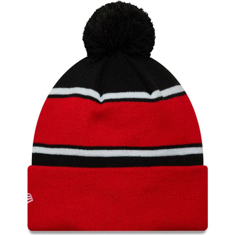 cappello-pompon-rosso-sports-knit-dei-ducati-motor-motogp-di-new-era cappello-pompon-rosso-sports-knit-dei-ducati-motor-motogp-di-new-era