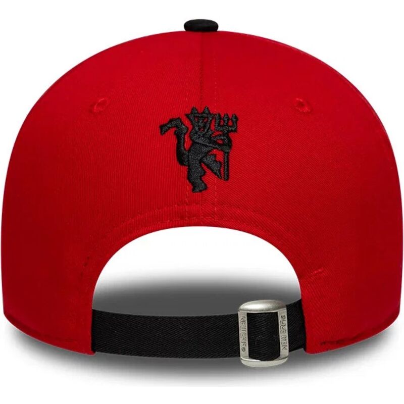 cappello-curvo-rosso-cinghia-regolabile-9forty-contrast-dei-manchester-united-football-club-premier-league-di-new-era