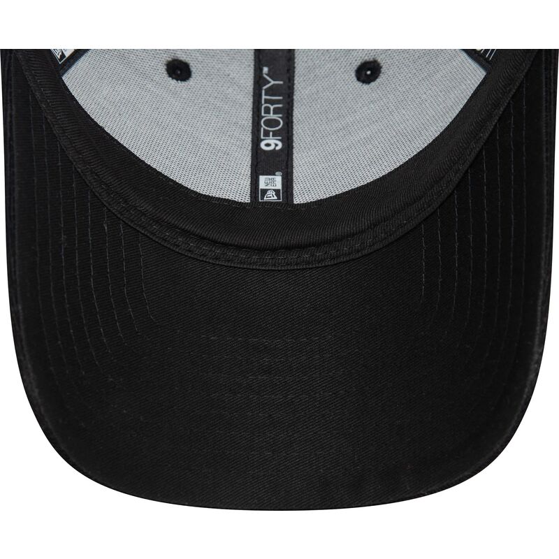 casquette-courbee-noire-ajustable-avec-logo-noir-9forty-baby-cord-stade-toulousain-top-14-new-era