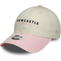 mutzen-gebogen-beige-verstellbares-band-rosa-9twenty-der-newcastle-united-football-club-premier-league-von-new-era