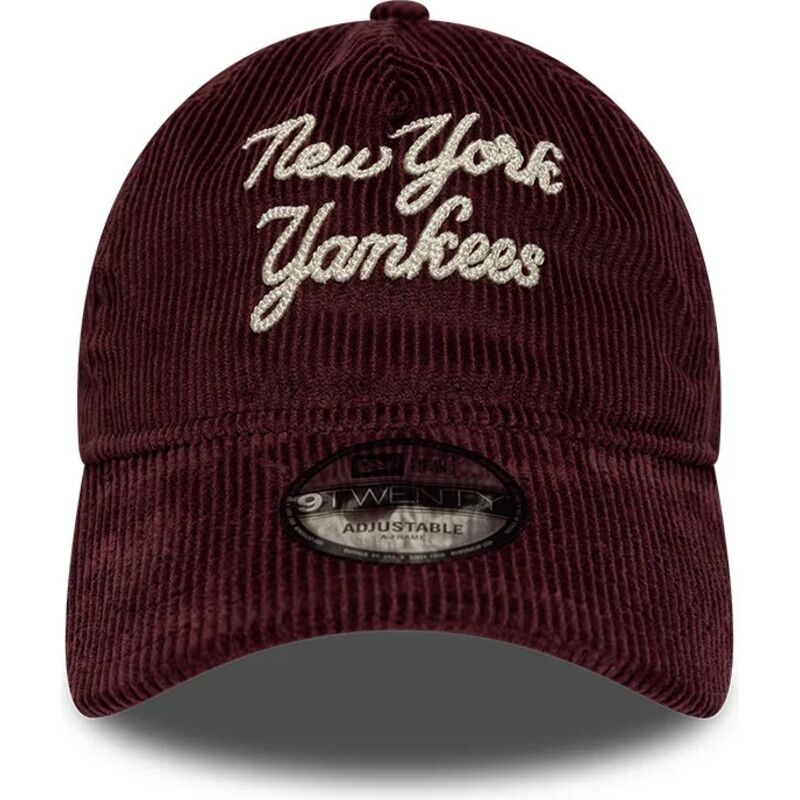cappello-curvo-rosso-cinghia-regolabile-9twenty-a-frame-cord-script-dei-new-york-yankees-mlb-di-new-era cappello-curvo-rosso-cinghia-regolabile-9twenty-a-frame-cord-script-dei-new-york-yankees-mlb-di-new-era