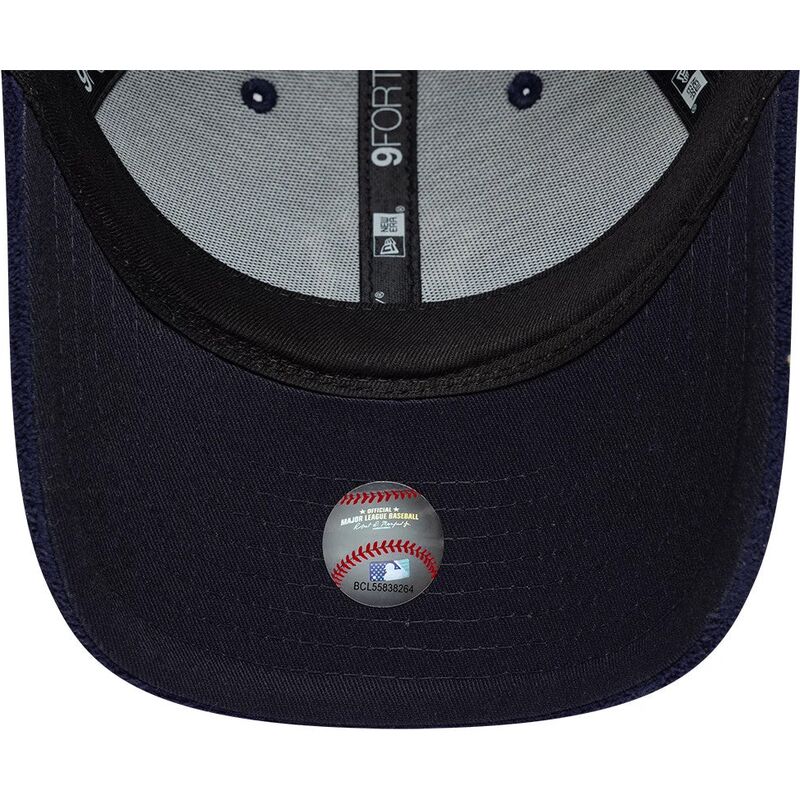 cappello-curvo-blu-marino-snapback-9forty-m-crown-fleece-dei-new-york-yankees-mlb-di-new-era