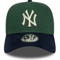 mutzen-gebogen-grun-snapback-9forty-e-frame-suede-visor-der-new-york-yankees-mlb-von-new-era