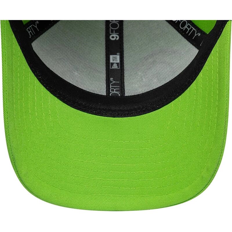 mutzen-gebogen-grun-snapback-fur-kinder-9forty-m-crown-face-der-leonardo-tortugas-ninja-von-new-era
